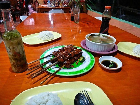 Ronaldo's Inn and Resto Bar